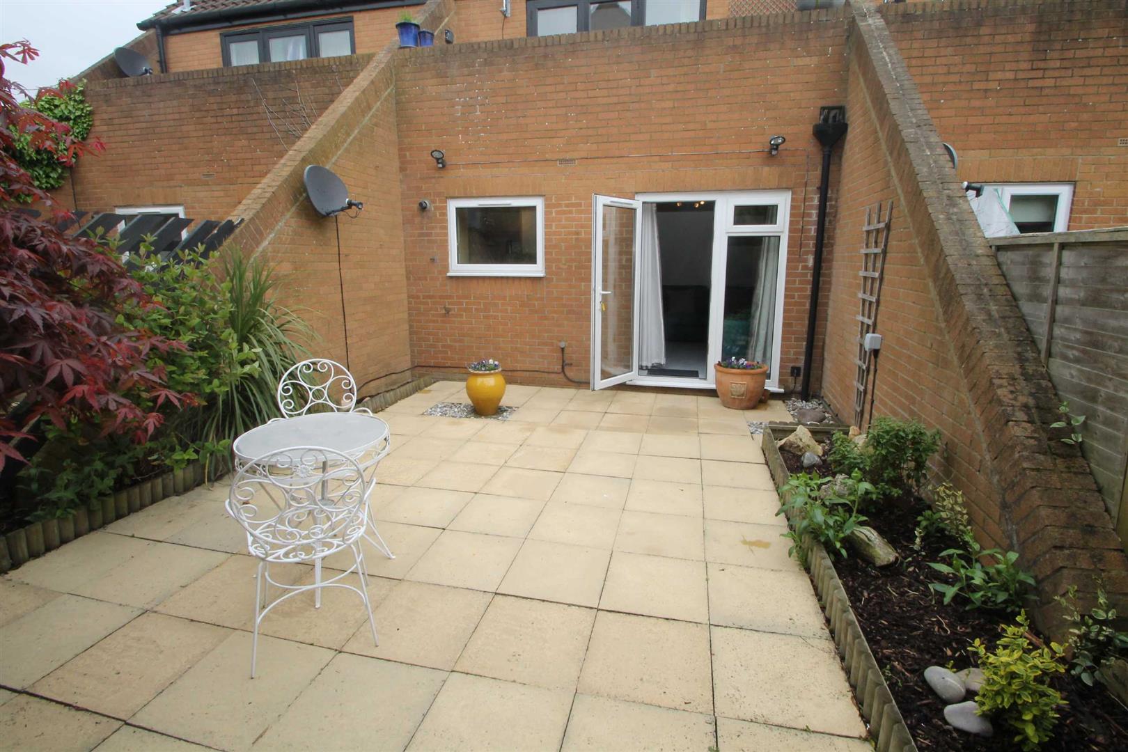 1 bed property in North 13th Street, Milton Keynes